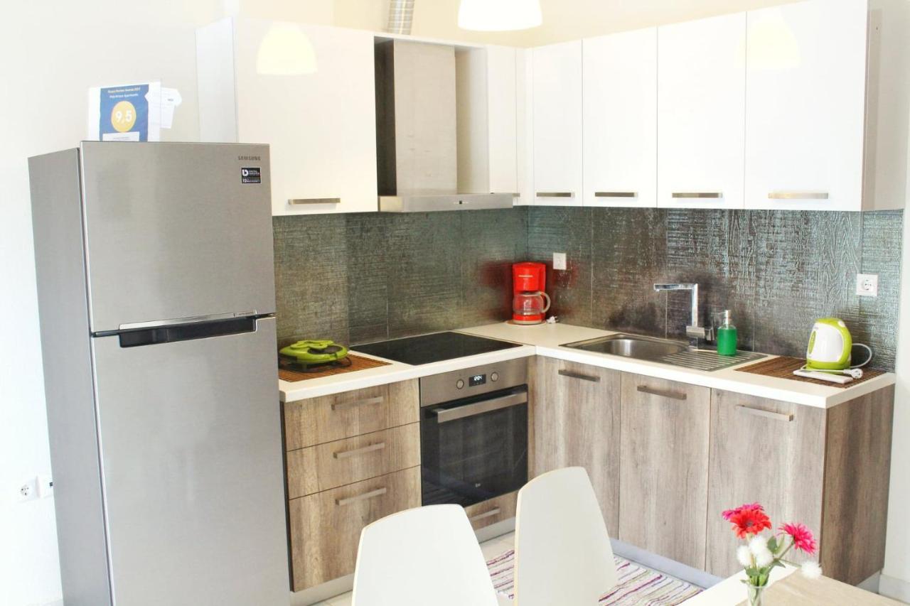 Polychrono Apartments 外观 照片